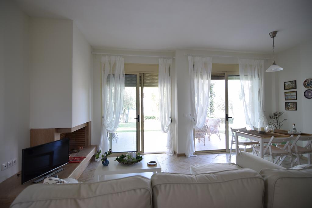 Villa Anemi Nea Skioni Ngoại thất bức ảnh